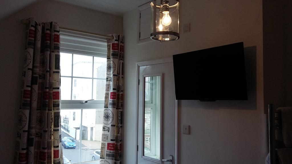 Cambridge House Guest House Eastbourne Bilik gambar
