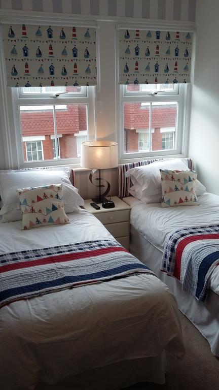 Cambridge House Guest House Eastbourne Bilik gambar