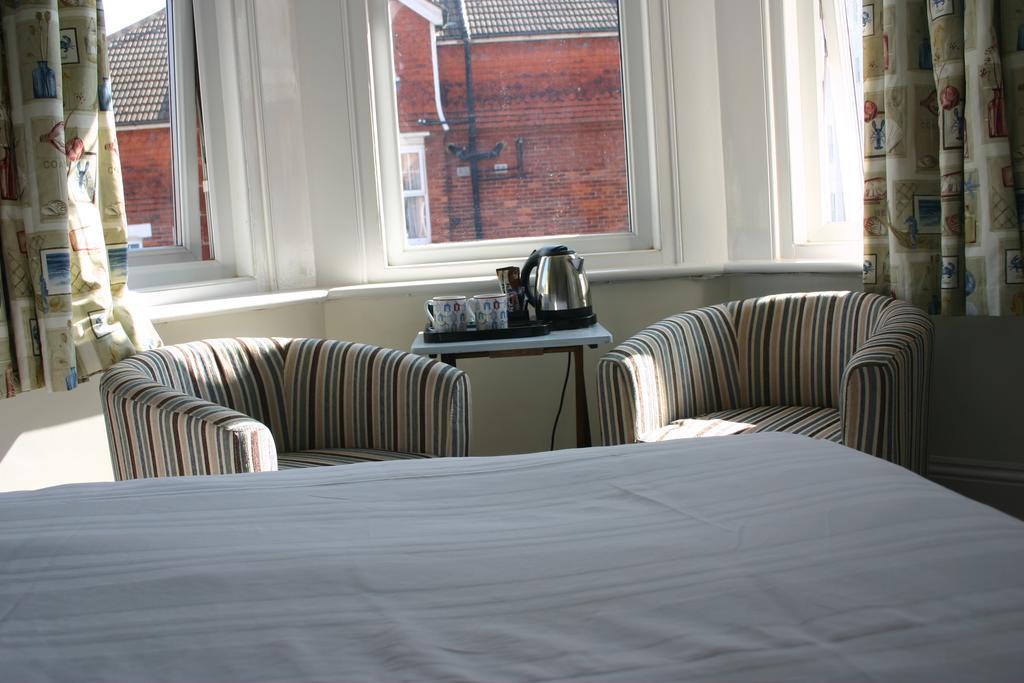 Cambridge House Guest House Eastbourne Bilik gambar