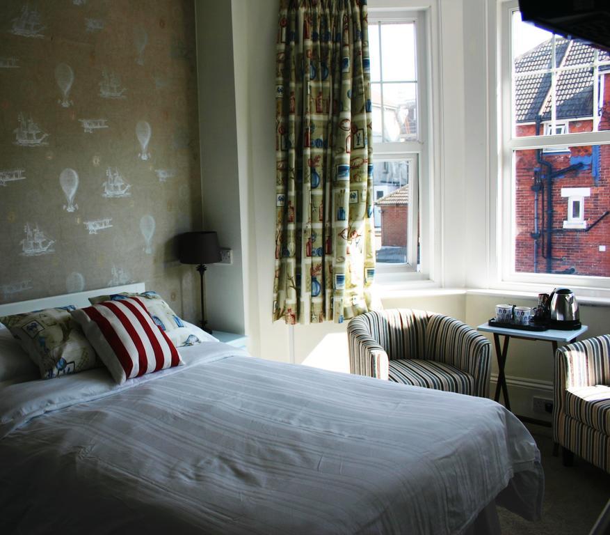 Cambridge House Guest House Eastbourne Bilik gambar