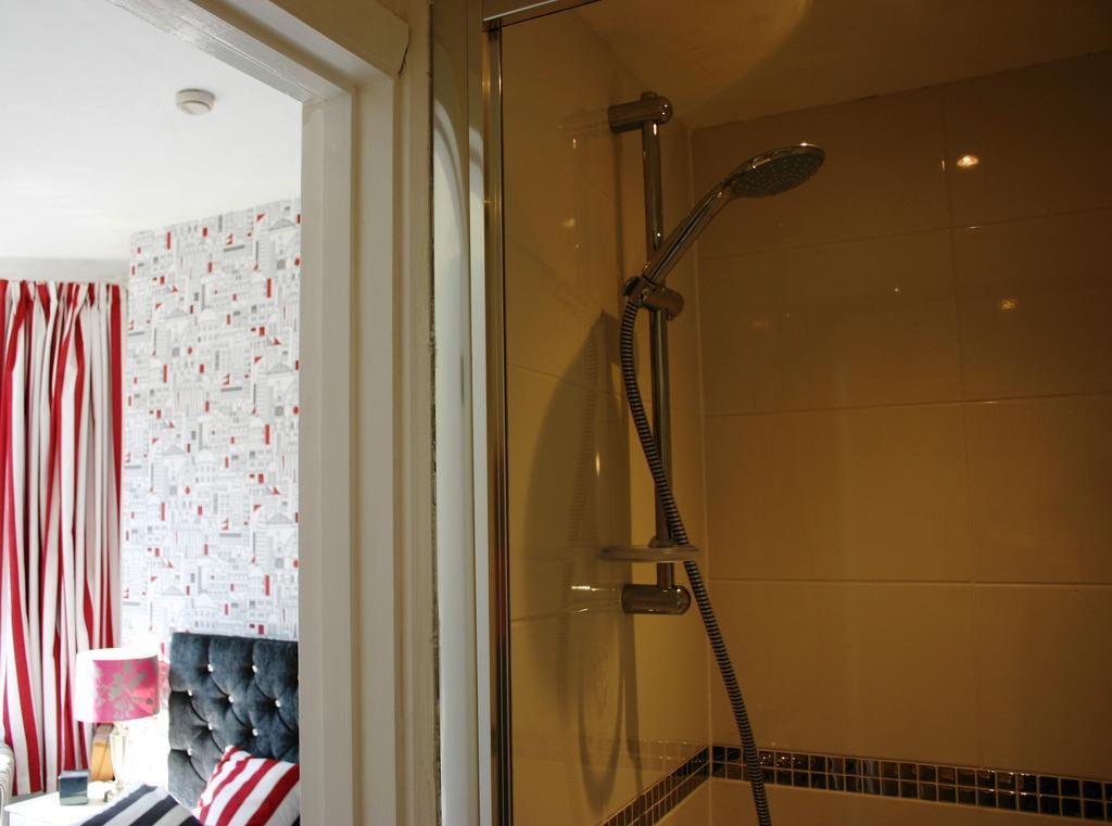 Cambridge House Guest House Eastbourne Bilik gambar