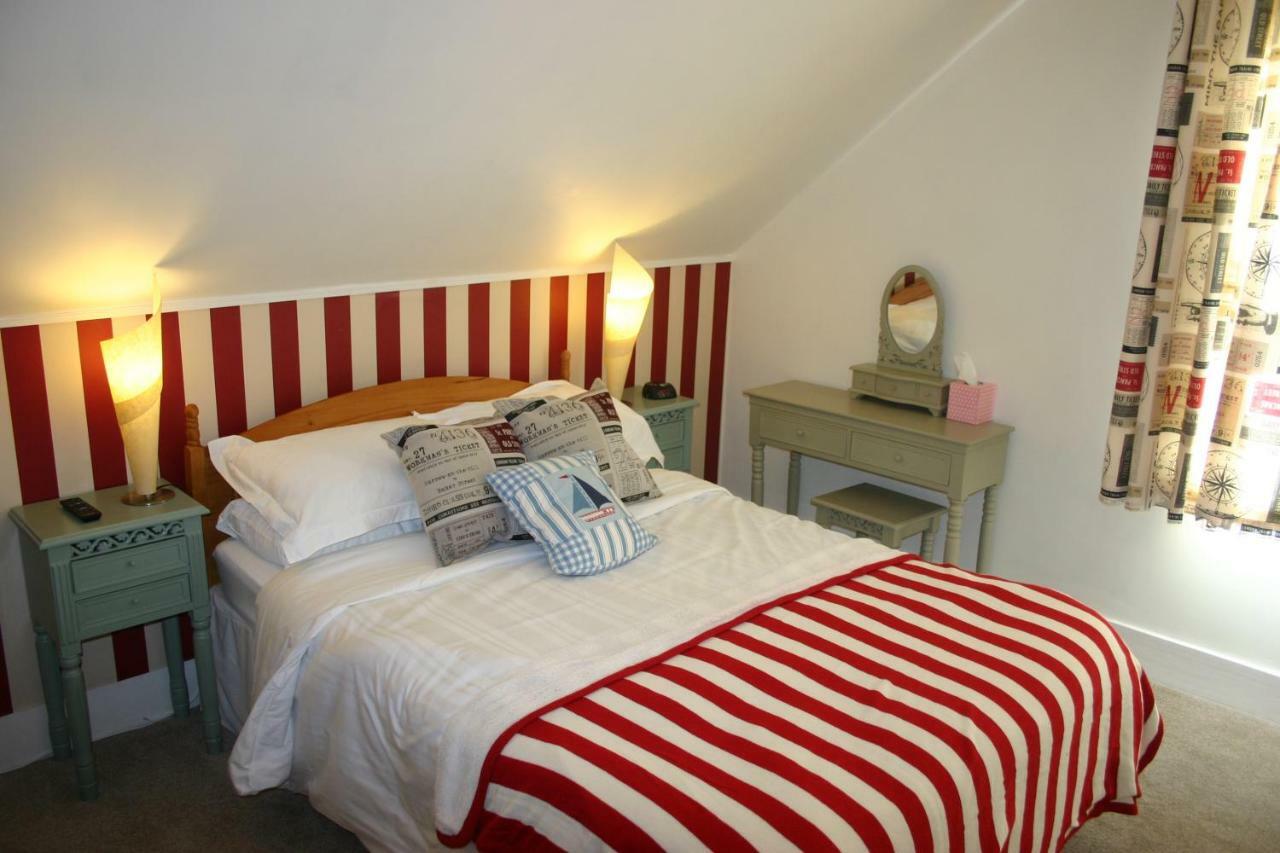 Cambridge House Guest House Eastbourne Bilik gambar